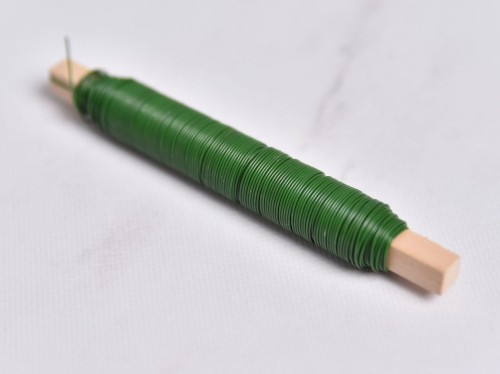 Drut Uniwersalny NA PATYKU  0,7 mm